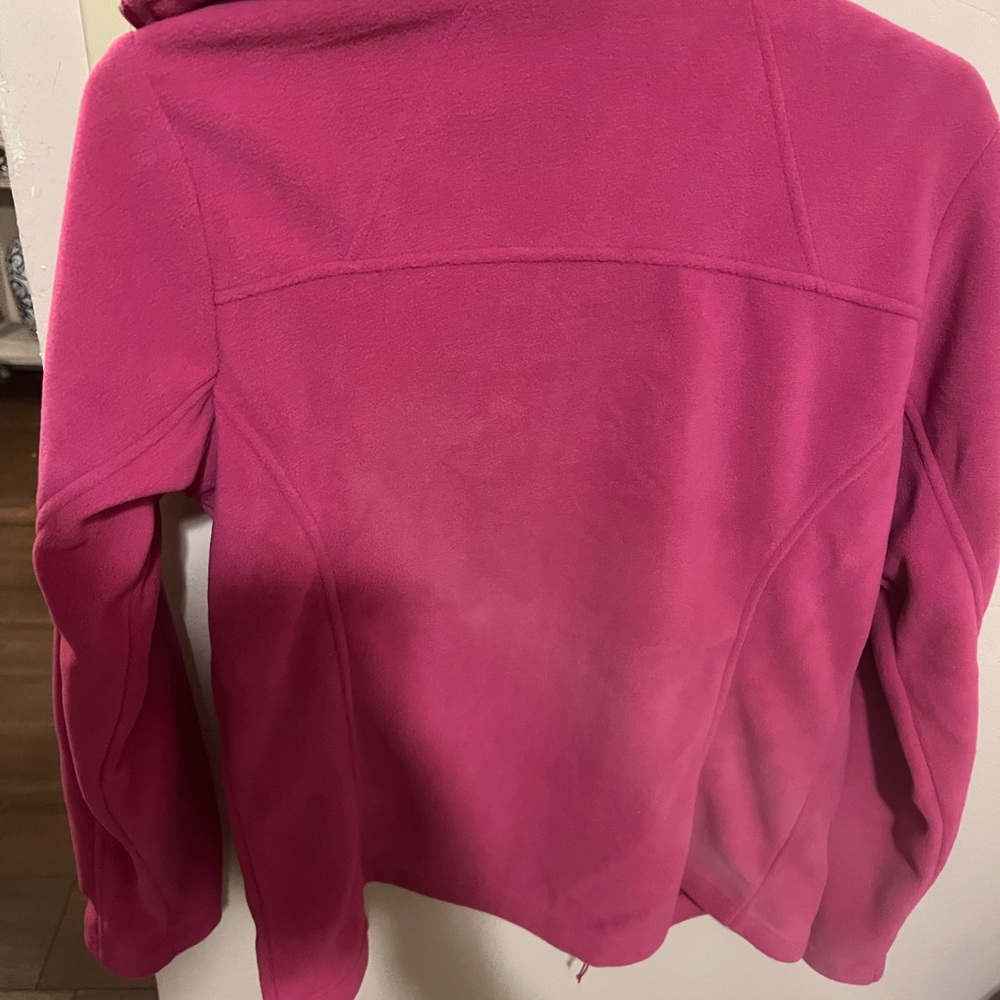 Cool zip up jacket - Picture 3 of 4
